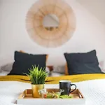 Apartmán ,szeregowy Obok Lasu Z Tarasem I Dwoma Sypialniami , 800 Metrow Od Plazy Pobierowo