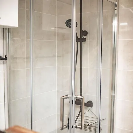 Apartment Z Ogrodem I Dwoma Sypialniami Blisko Plazy Pobierowo