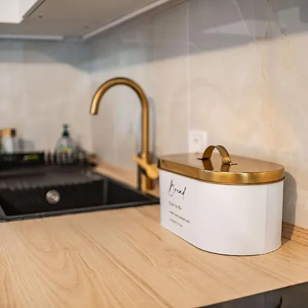 ,szeregowy Z Tarasem I Dwoma Sypialniami , 800 Metrów Od Plaży Pobierowo