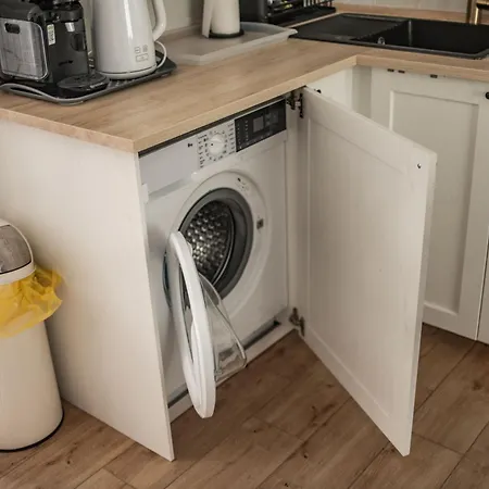 Apartment Z Ogrodem I Dwoma Sypialniami Blisko Plazy *