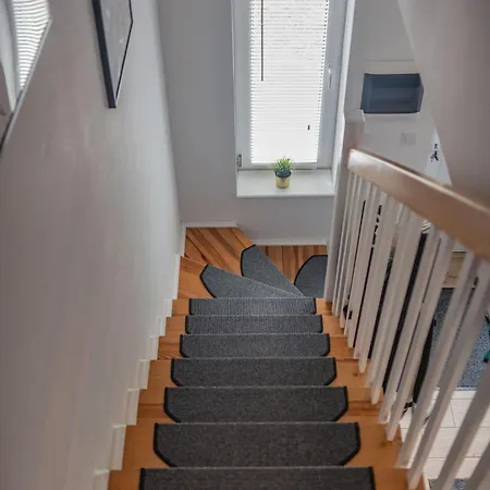 ,szeregowy Z Tarasem I Dwoma Sypialniami , 800 Metrów Od Plaży Apartamento Pobierowo