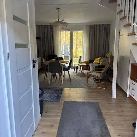 Apartamento ,szeregowy Z Tarasem I Dwoma Sypialniami , 800 Metrów Od Plaży