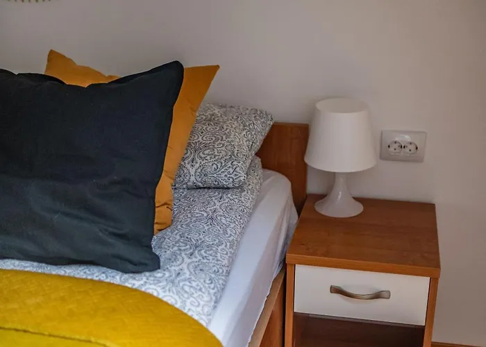 ,szeregowy Obok Lasu Z Tarasem I Dwoma Sypialniami , 800 Metrow Od Plazy * Pobierowo