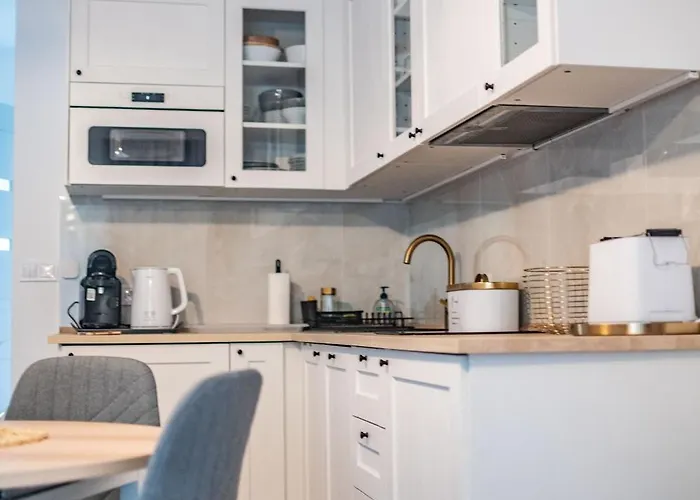 ,szeregowy Obok Lasu Z Tarasem I Dwoma Sypialniami , 800 Metrow Od Plazy * Pobierowo