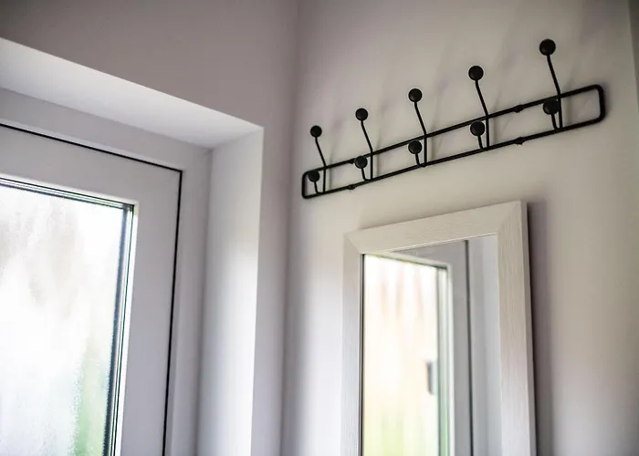 ,szeregowy Obok Lasu Z Tarasem I Dwoma Sypialniami , 800 Metrow Od Plazy Appartement