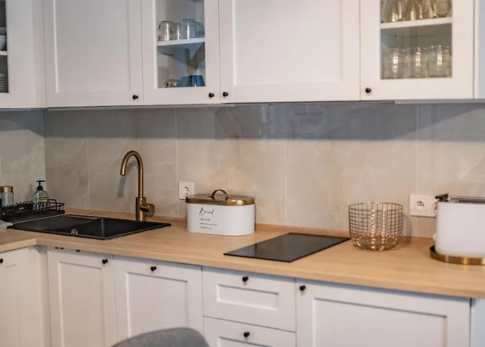 Appartement ,szeregowy Obok Lasu Z Tarasem I Dwoma Sypialniami , 800 Metrow Od Plazy *