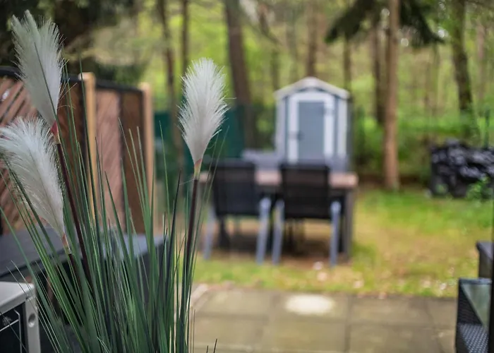 ,szeregowy Obok Lasu Z Tarasem I Dwoma Sypialniami , 800 Metrow Od Plazy * Pobierowo