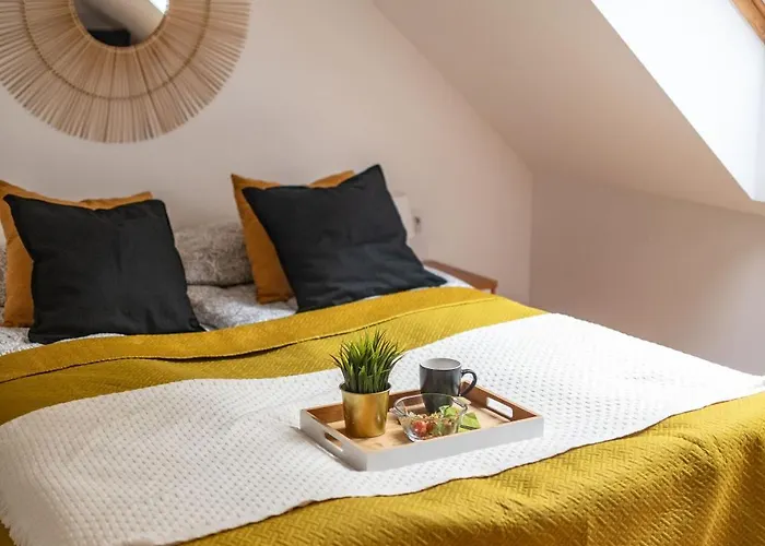 ,szeregowy Obok Lasu Z Tarasem I Dwoma Sypialniami , 800 Metrow Od Plazy Appartement