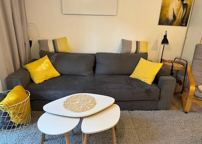 ,szeregowy Obok Lasu Z Tarasem I Dwoma Sypialniami , 800 Metrow Od Plazy Appartement