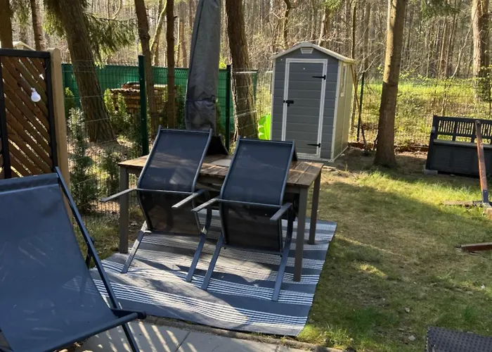 ,szeregowy Obok Lasu Z Tarasem I Dwoma Sypialniami , 800 Metrow Od Plazy Pobierowo